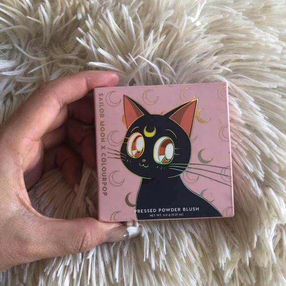 Sailor Moon x Colourpop From the moon blush - Picture 7 of 7